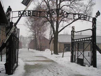 Entrée du camp d'Auschwitz